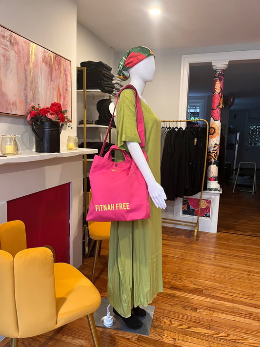 Signature Large Tote