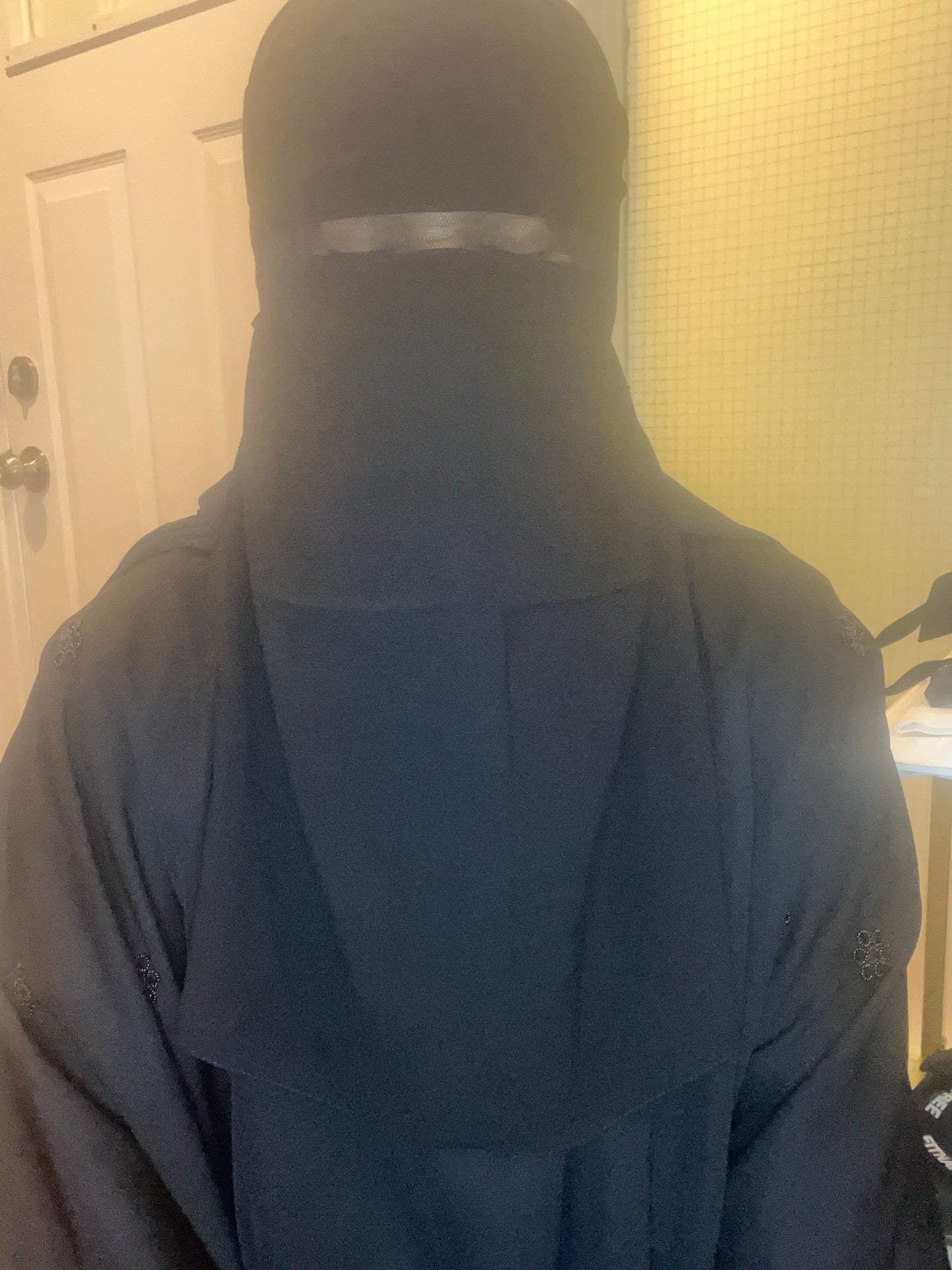 Screen Niqab Diamond Eye