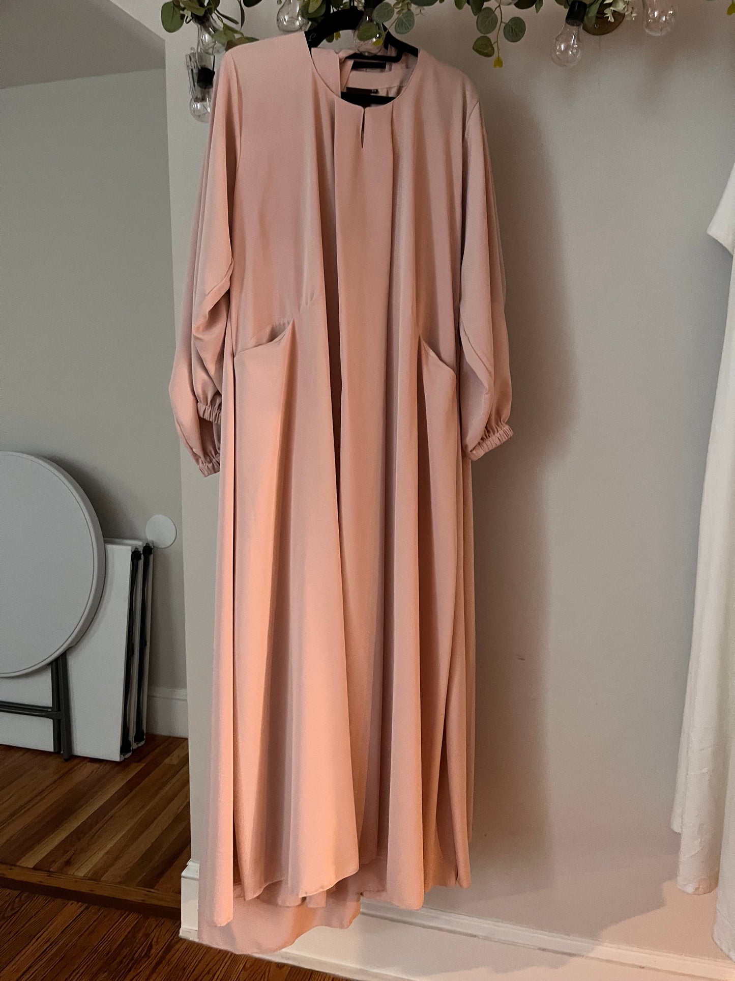 Pink- Wide Abaya