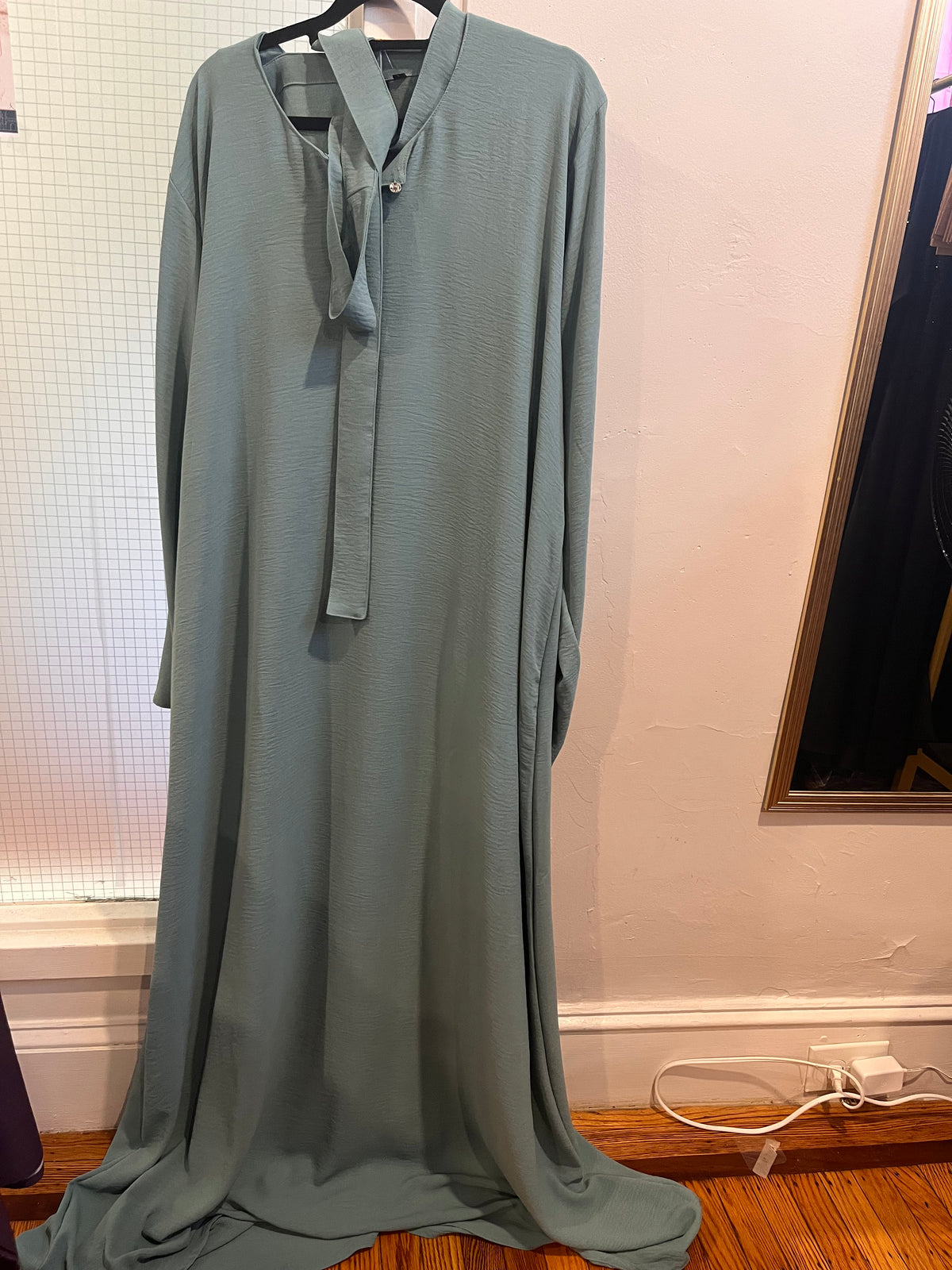 Simple A-line Abaya