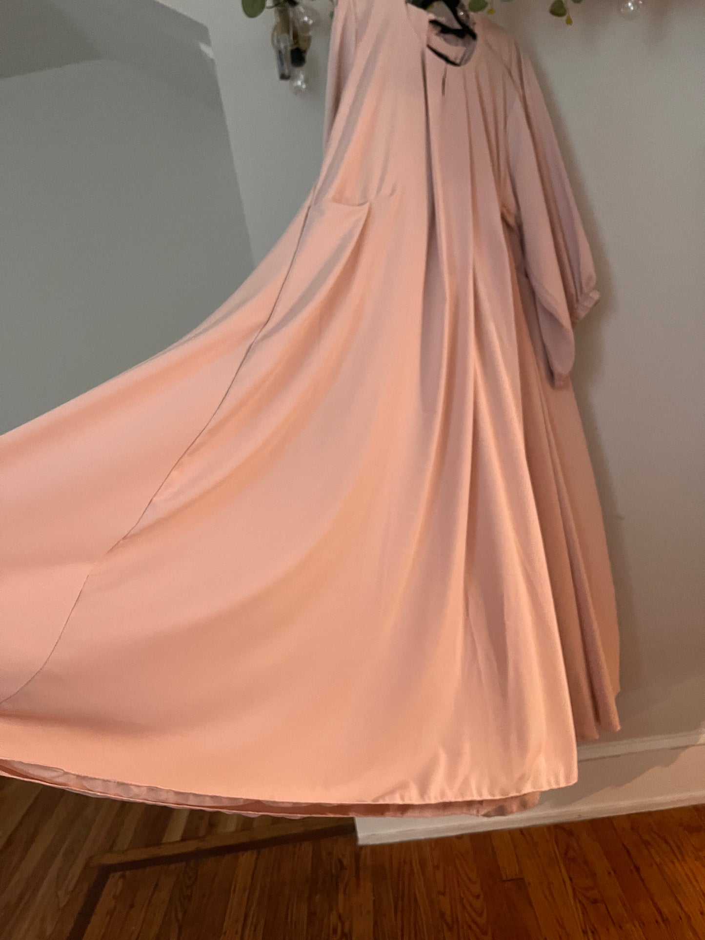 Pink- Wide Abaya